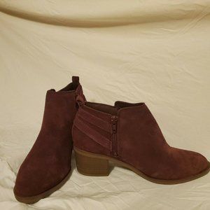 Sonoma Burgundy Suede Women's Ankle Boots Size 7.5